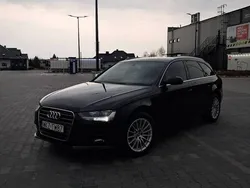 Czarny Używany 2012 Audi A4 Kombi | 37 000 zł (Dobra cena)