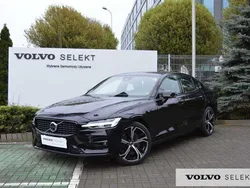 Czarny Używany 2024 Volvo S60 Sedan/Limuzyna | 169 900 zł (Drogi)