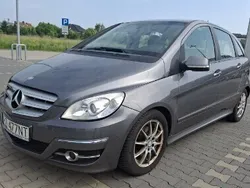 Szary Używany 2010 Mercedes A180 Sedan/Limuzyna | 21 000 zł