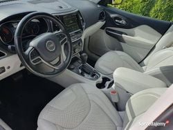 Biały Używany 2019 Jeep Cherokee SUV | 78 000 zł (Super Cena)