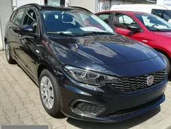 Szary (metalik) Używany 2018 Fiat Tipo Kombi | 46 990 zł (Uczciwa cena)