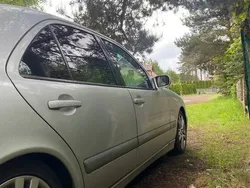 Używany 2000 Mercedes E220 Sedan/Limuzyna | 5700 zł