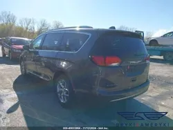 Inny kolor Używany 2018 Chrysler Pacifica SUV | 51 200 zł