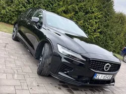 Czarny Używany 2019 Volvo V60 R-Design Kombi | 138 000 zł