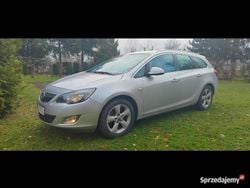 Srebrny Używany 2012 Opel Astra Sedan/Limuzyna | 13 000 zł (Dobra cena)