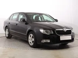 Czarny Używany 2011 Skoda Superb Sedan/Limuzyna | 25 999 zł (Dobra cena)