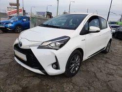 Biały Używany 2017 Toyota Yaris Hybrid Hatchback | 48 900 zł (Uczciwa cena)