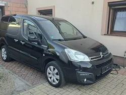 Czarny Używany 2016 Citroën Berlingo Minivan | 29 900 zł (Dobra cena)