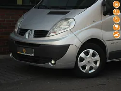 Srebrny Używany 2008 Renault Trafic Van | 35 990 zł