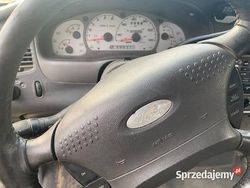 Używany 2001 Ford Explorer SUV | 9000 zł