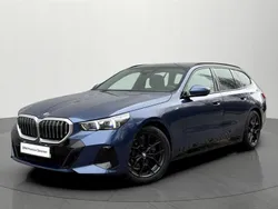 Niebieski phytonic metalizowany Używany 2024 BMW 520 Comfort Edition Kombi | 269 900 zł (Dość drogi)