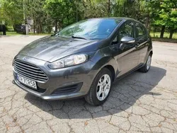 Szary Używany 2016 Ford Fiesta Hatchback | 34 900 zł (Uczciwa cena)