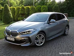 Szary Używany 2022 BMW 118 M Sport Hatchback | 118 000 zł (Dość drogi)