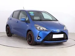 Niebieski Używany 2018 Toyota Yaris Hatchback | 57 999 zł (Uczciwa cena)