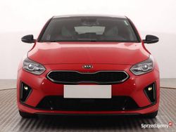 Czerwony Używany 2020 Kia ProCeed Hatchback | 82 999 zł (Uczciwa cena)