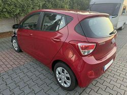 Czerwony Używany 2018 Hyundai i10 Hatchback | 14 900 zł