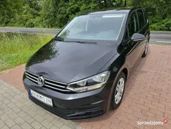 Czarny Używany 2018 VW Touran Minivan | 64 900 zł (Uczciwa cena)
