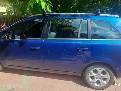 Niebieski Używany 2006 Opel Zafira Minivan | 12 000 zł (Uczciwa cena)