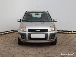 Szary Używany 2007 Ford Fusion Minivan | 6999 zł (Uczciwa cena)