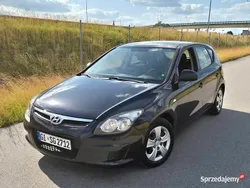 Czarny Używany 2009 Hyundai i30 Hatchback | 14 900 zł (Uczciwa cena)