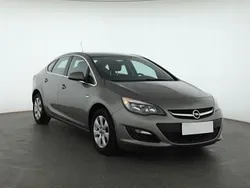 Beżowy Używany 2016 Opel Astra Sedan/Limuzyna | 30 999 zł (Dobra cena)