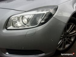 Pomarańczowy Używany 2010 Opel Insignia Hatchback | 21 700 zł (Uczciwa cena)