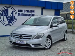 Srebrny Używany 2013 Mercedes B180 Minivan | 34 900 zł