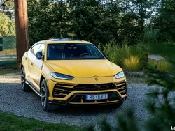 Żółtozłoty Używany 2019 Lamborghini Urus SUV | 1 150 000 zł