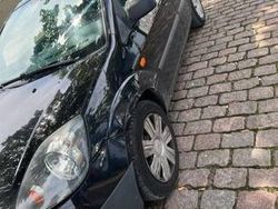 Używany 2005 Ford Fiesta Hatchback | 1499 zł (Super Cena)