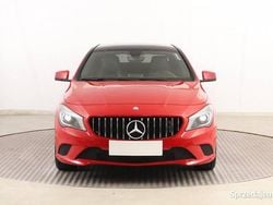 Czerwony Używany 2013 Mercedes CLA200 Sedan/Limuzyna | 66 999 zł (Uczciwa cena)