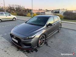 Szary Używany 2017 Hyundai i30 Hatchback | 94 000 zł