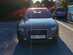 Brązowy Używany 2005 Audi A4 Kombi | 12 900 zł (Dość drogi)