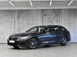 Sophisto grey brillant effect Używany 2021 BMW 540 Shadowline Kombi | 199 700 zł (Uczciwa cena)