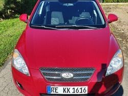 Czerwony Używany 2009 Kia Ceed Kombi | 14 700 zł (Uczciwa cena)