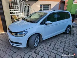 Biały Używany 2018 VW Touran Minivan | 60 000 zł (Dobra cena)