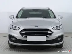 Srebrny Używany 2019 Ford Mondeo Kombi | 56 999 zł (Dobra cena)