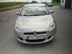 Srebrny Używany 2009 Fiat Bravo Hatchback | 15 900 zł (Uczciwa cena)
