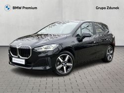Czarny szafir metalizowany Używany 2024 BMW 220 Active Tourer Luxury Line Minivan | 164 900 zł
