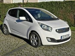 Biały Używany 2010 Kia Venga Hatchback | 16 900 zł