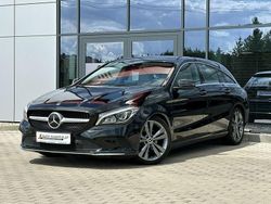 Czarny Używany 2017 Mercedes CLA200 Kombi | 81 399 zł (Uczciwa cena)