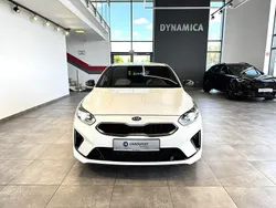 Biały Używany 2021 Kia ProCeed 2 Hatchback | 91 500 zł (Uczciwa cena)
