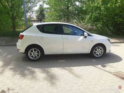 Biały Używany 2015 Seat Ibiza Hatchback | 27 900 zł (Uczciwa cena)