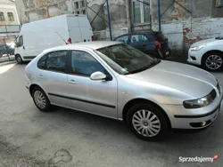 Srebrny Używany 2003 Seat Leon Hatchback | 6800 zł