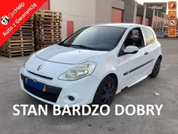 Biały Używany 2010 Renault Clio II Hatchback | 9800 zł (Dobra cena)