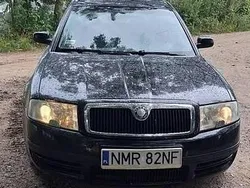 Czarny Używany 2004 Skoda Superb Sedan/Limuzyna | 3000 zł (Dobra cena)