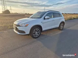 Biały Używany 2017 Mitsubishi ASX SUV | 49 800 zł (Uczciwa cena)