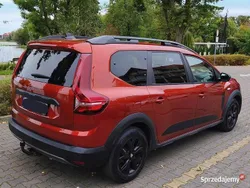 Brązowy Używany 2022 Dacia Jogger Extreme Minivan | 56 000 zł