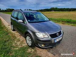 Używany 2008 VW Touran Minivan | 14 999 zł (Uczciwa cena)