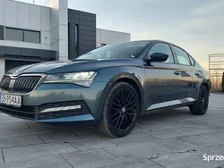 Grafitowy Używany 2019 Skoda Superb Sedan/Limuzyna | 69 900 zł (Uczciwa cena)