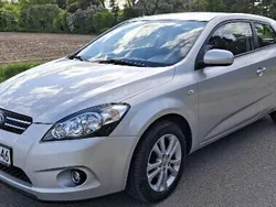 Srebrny Używany 2010 Kia ProCeed 2 Hatchback | 14 900 zł